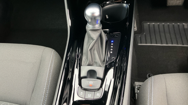 Toyota C-HR 1.8 Hybrid Design 5dr CVT Hybrid Hatchback